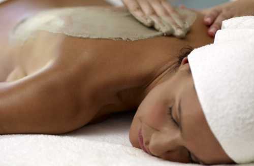 В зависимости от условий, в которых хранился порошок, понадобится около мл воды