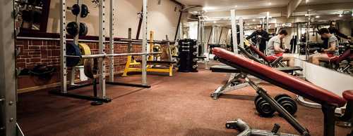 Как заниматься в тренажерном зале без тренера