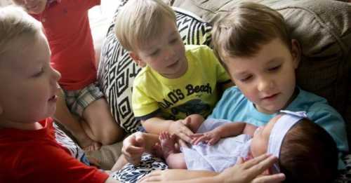 Так случилось, что подарок задержался на три с половиной месяца