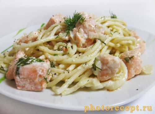 Паста с семгой в сливочном соусе