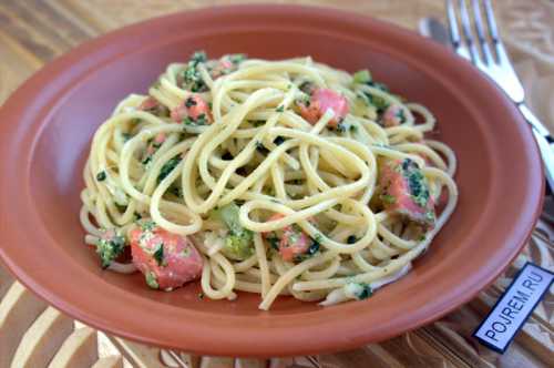 Но мне лично больше нравится первый, когда рыба разбирается на пластинки