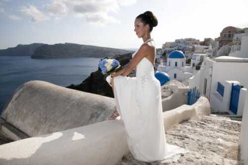 Прекрасная свадьба за границей на Санторини