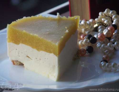 Хорошо размешала до растворения желатина, если желатин не растворяется можно добавить еще воды и прогреть его на плите, не кипятить