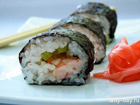 Роллы с креветками