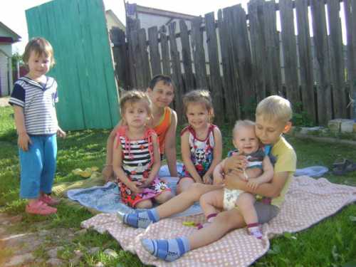 К примеру, пойдя с крохой на прогулку в парк в выходные или в любой другой свободный день