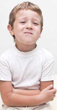 Если опоздать с хирургическим вмешательством, аппендикс может лопнуть, что при неблагоприятном стечении обстоятельств повлечет за собой перитонит