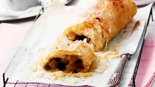 На данный момент существует огромное количество рецептов приготовления данного пирога