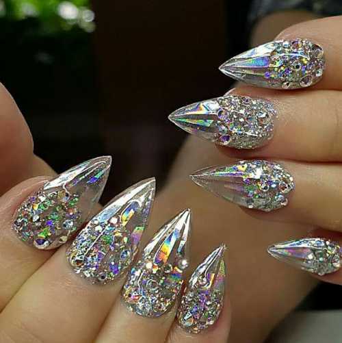 Важно, чтобы он хорошо держался, желательно несколько недель