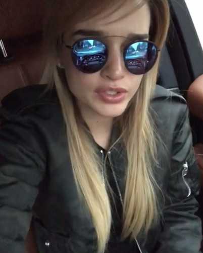 До и после пластики, в которой её подозревают, девушка выглядела поразному