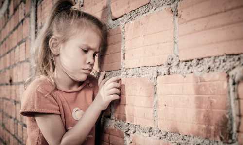 Кто такой хикикомори и как они живут