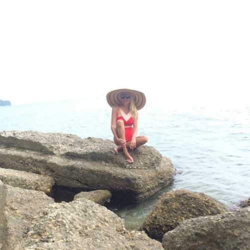 После этого артистка взяла таймаут и вернулась на родину в