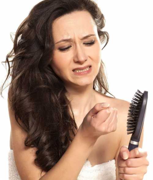 Причины выпадения волос у женщин