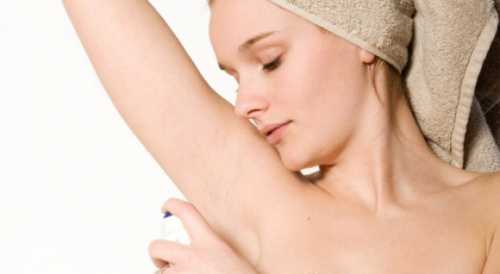 С эфирными маслами можно экспериментировать, создавая собственный изысканный аромат, например, используя масла пачули, илангиланга, нероли и жасмина по капли каждого